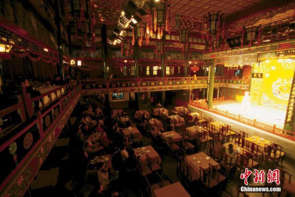 重庆男学徒的按摩手艺路：一路摸索，一路成长